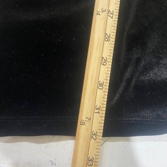 Catherines Black Velvet Tunic Womens 3X With Red Rose Embroidery Plus Size 3/4 S - Picture 8 of 9